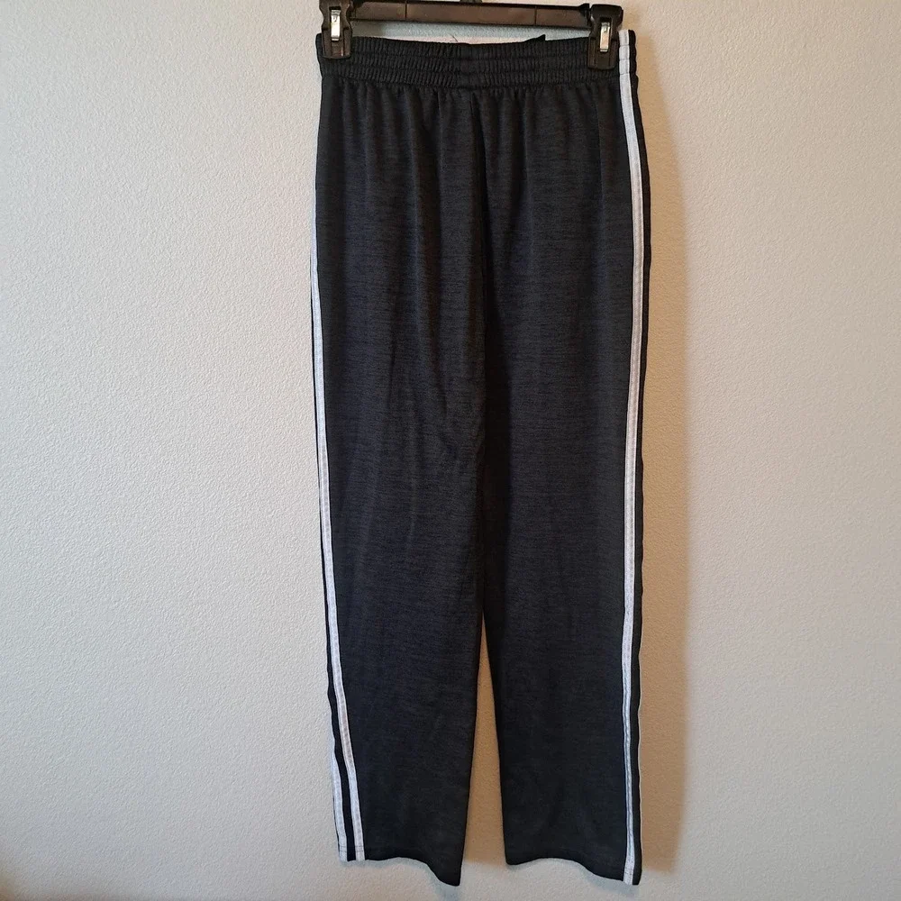 Under Armour activewear bundle